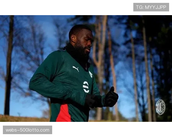 官方:AC米兰后卫托莫里成功接受膝盖关节镜手术,赛季报销