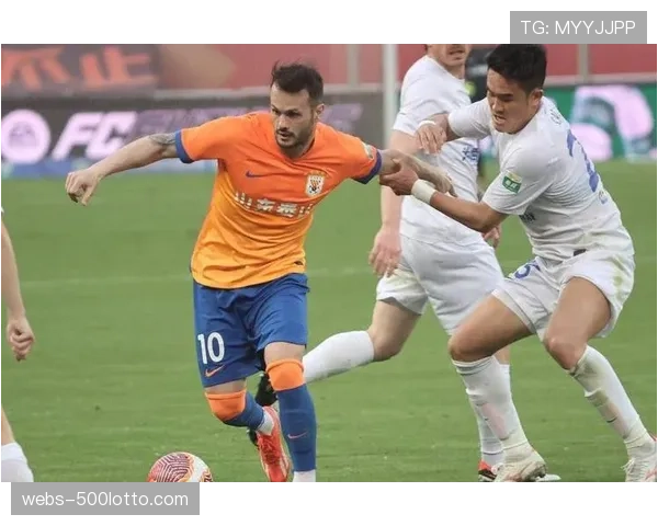 山东泰山控球率占优却难取胜，战术体系暴露不足